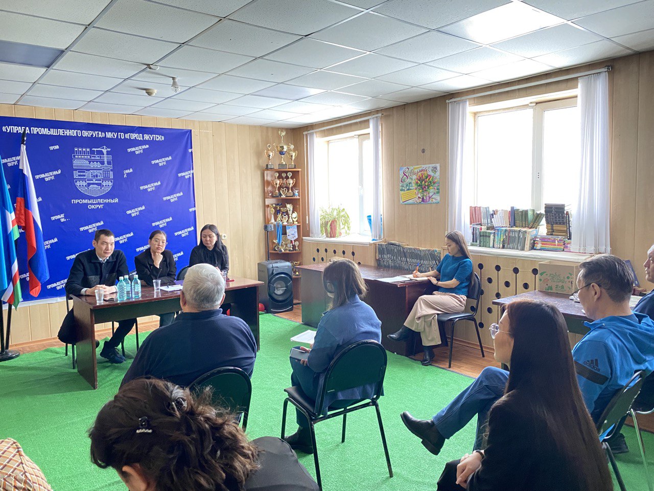 управа промышленное. подголов александр григорьевич. управа промышленное. районная управа москва. якутск здание.